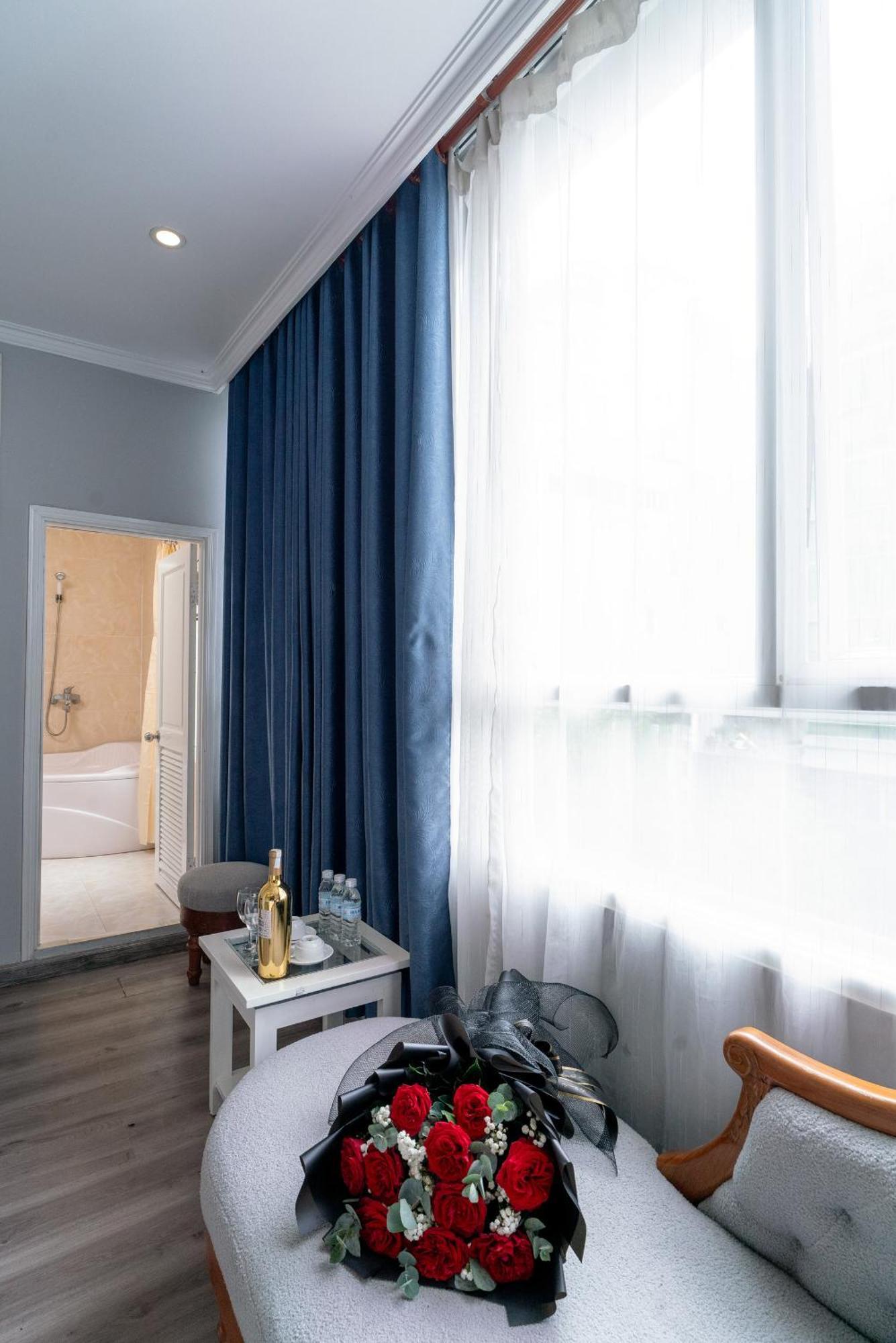 Ruby Saigon Hotel - Le Thanh Ton 胡志明市 外观 照片